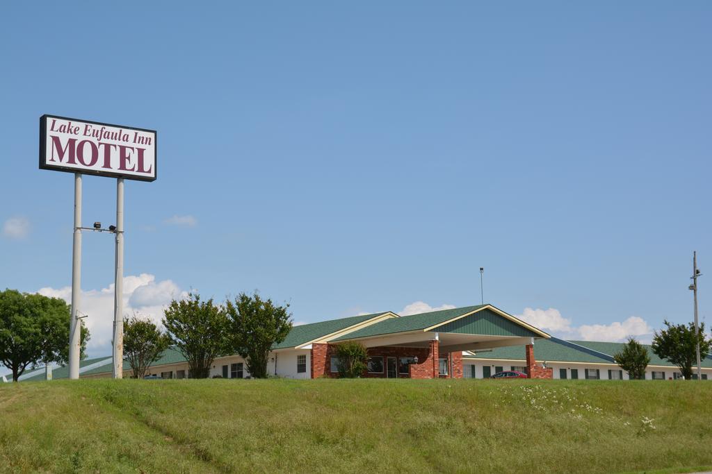 Lake Eufaula Inn & Suites Checotah Экстерьер фото